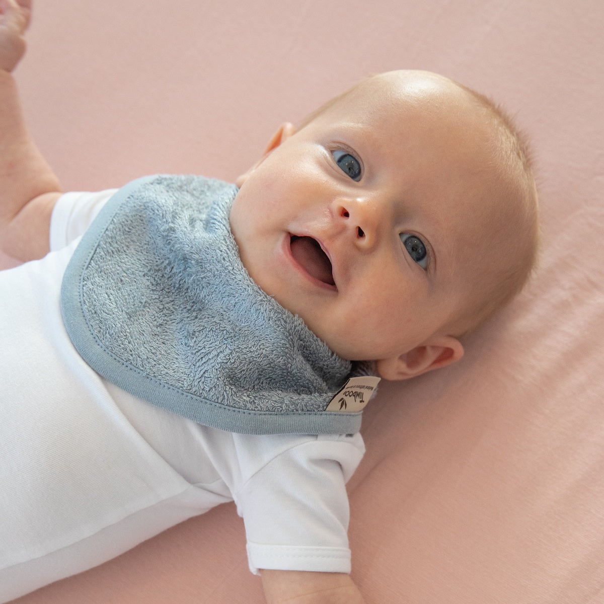 Waterproof bandana bib